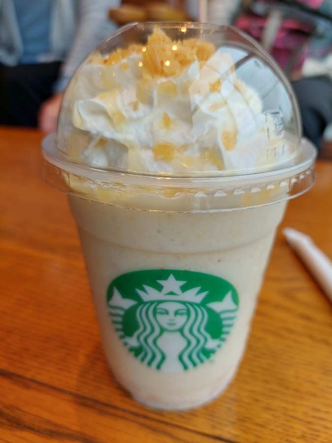 おさつバターフラペチーノ