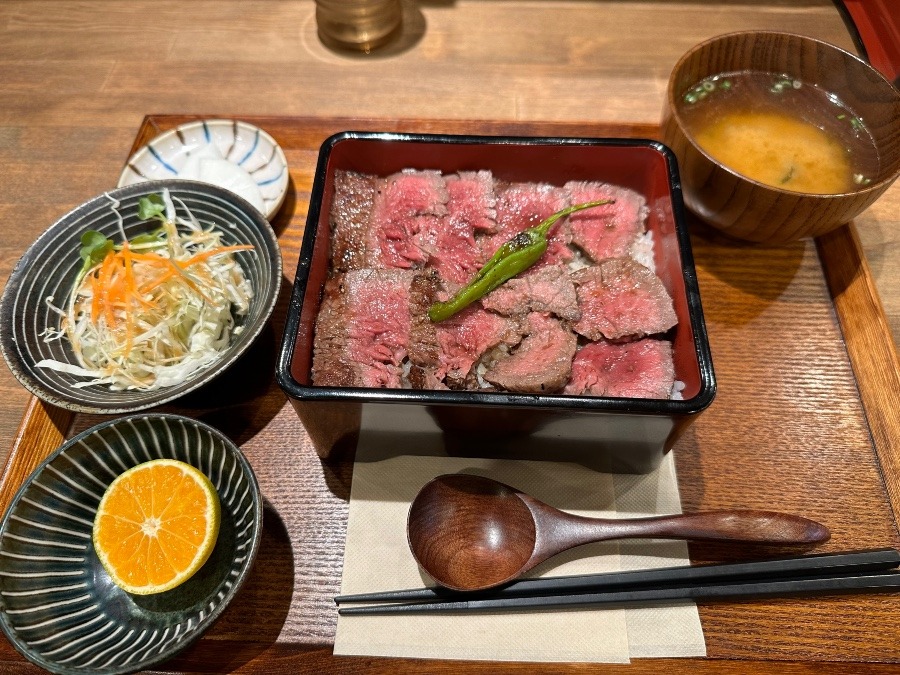 誕生間もなない洋食屋🥢