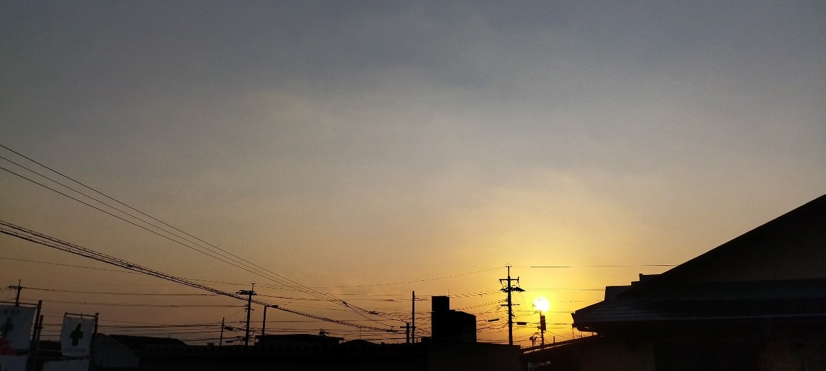 都城市（2023/11/24）今朝も晴れてます😊（東の空）②