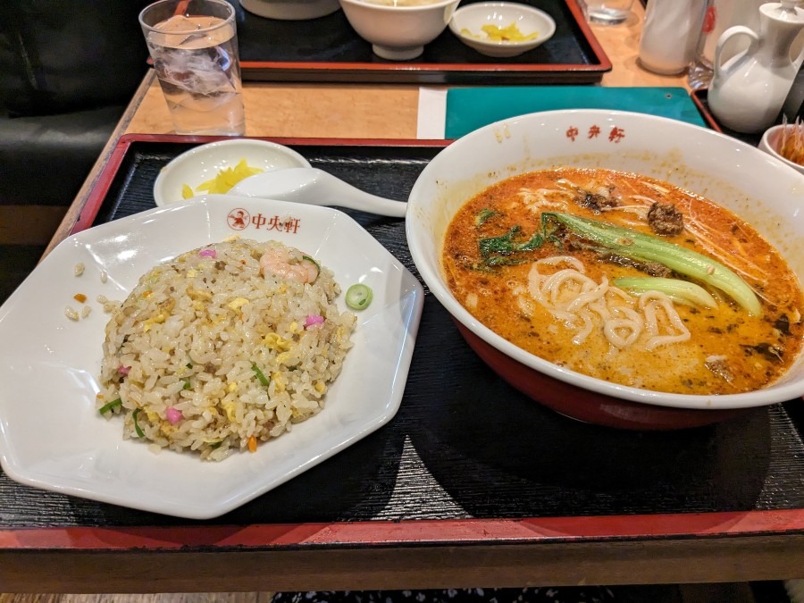 担々麺セット