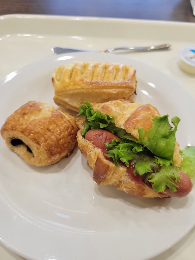 昨日の朝食はスーパー泊さんで頂きました