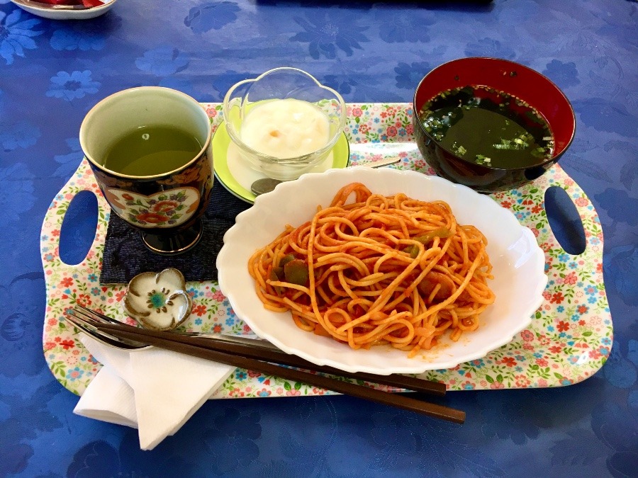 ⭕️今日のお昼は、お客様のサロンにて、(^O^)