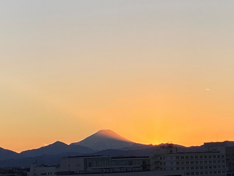 夕焼けの富士山