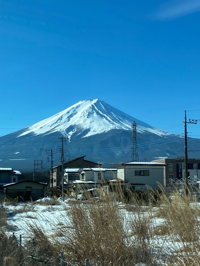 昨日の富士山　特急富士回遊号からの姿