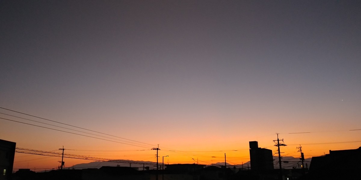 都城市（2024/2/12）今朝の朝焼け😊（東の空）①