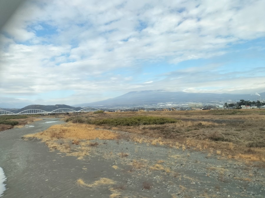 新幹線からの富士山