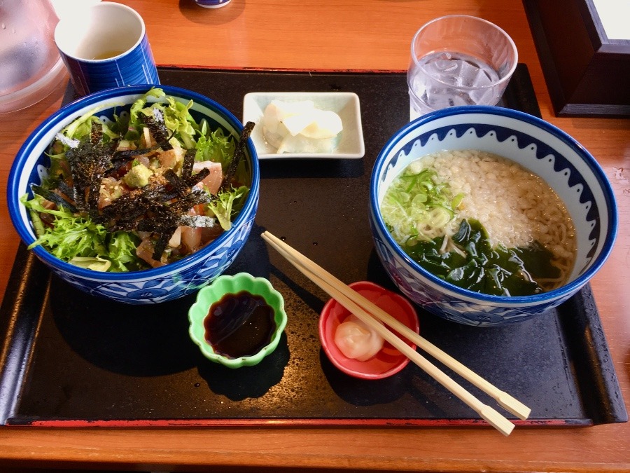 ⭕️今日のお昼は❓😄😄❣️