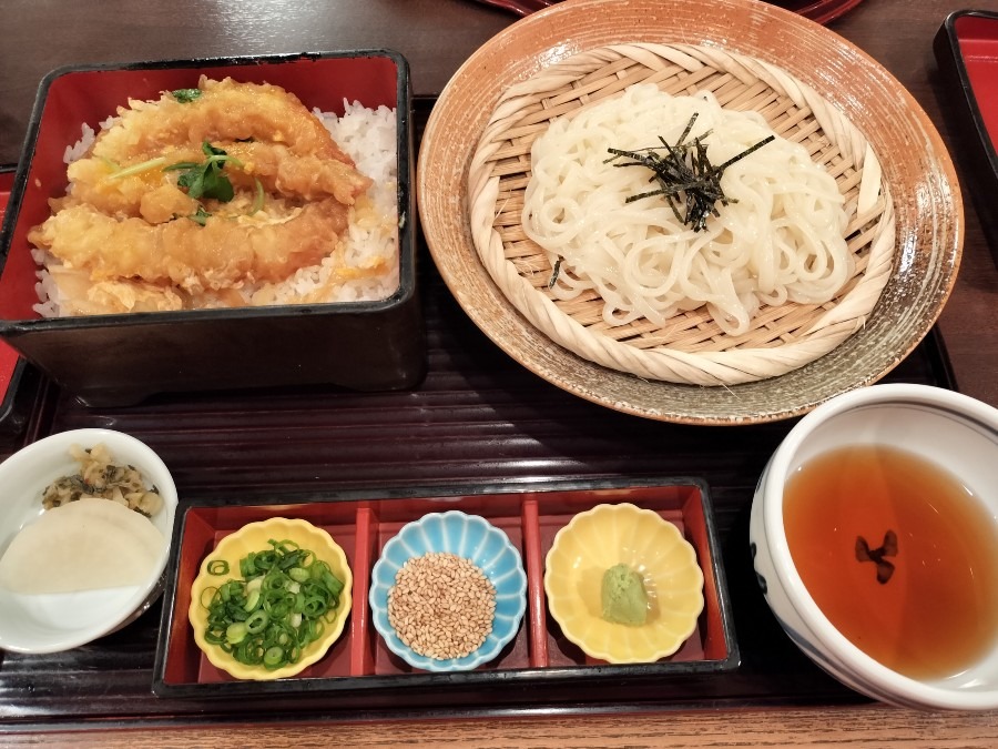 海老天カツとじとザルうどん