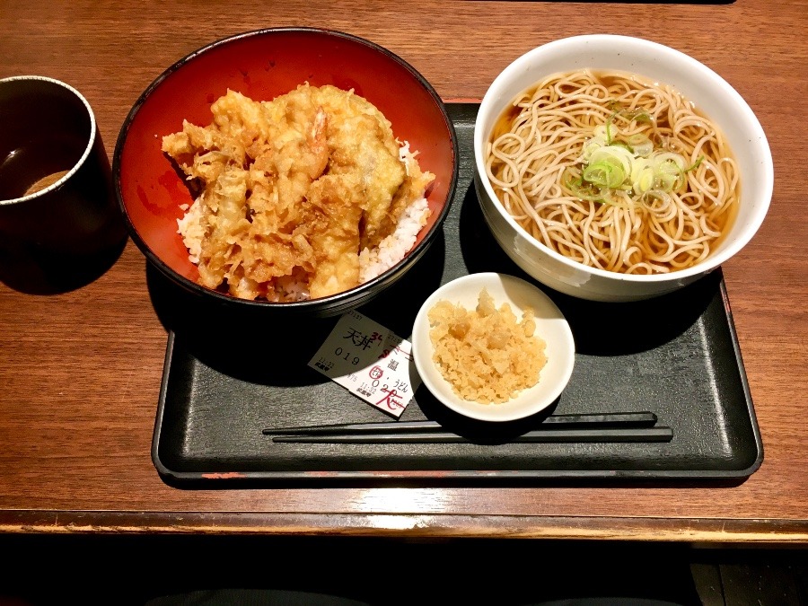 ⭕️今日のお昼は❓😄😄❣️