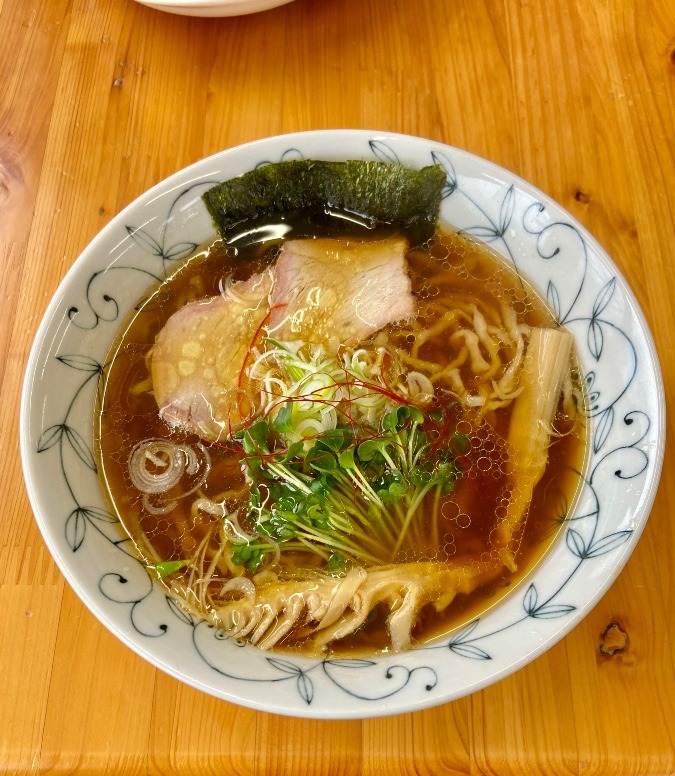 昨日のランチは新白河駅から少し走ったところにある中華そば屋さん