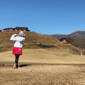 河野真歩